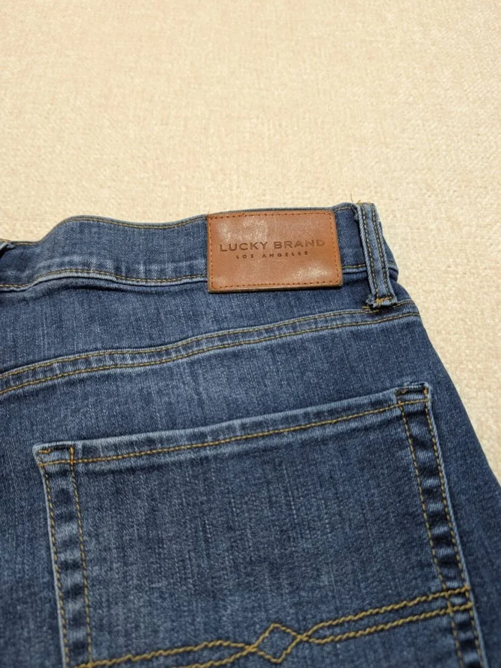 Lucky Brand Men’s Blue Straight Leg Jeans Size 36x30 - Picture 7 of 10